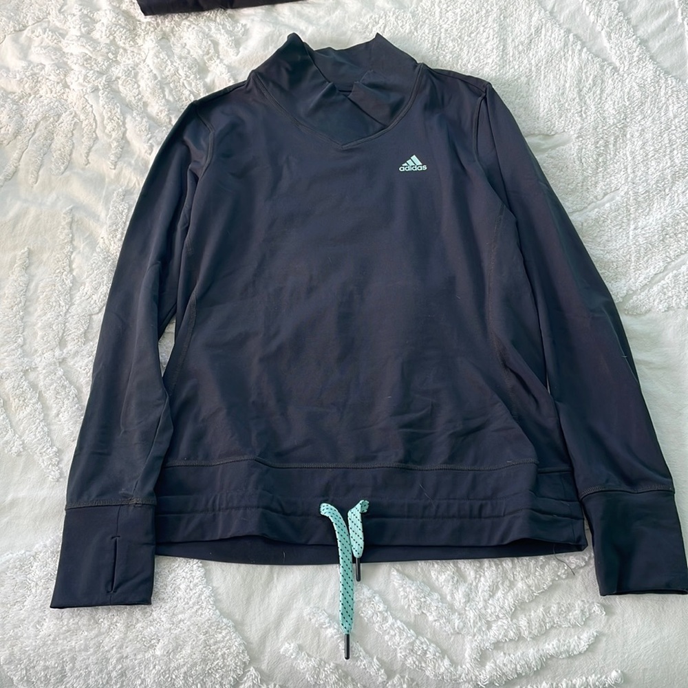 Adidas pullover. Size M.